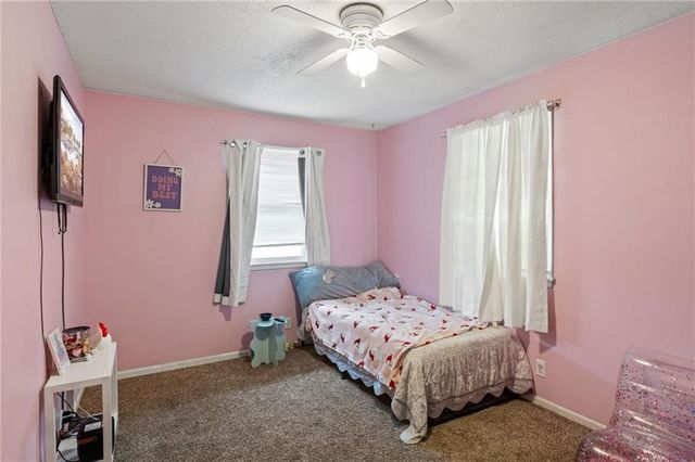 3118 Dover Street, St Joseph, MO 64506