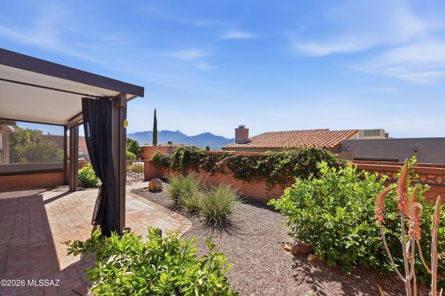 1331 W Calle Serrano, Green Valley, AZ 85622