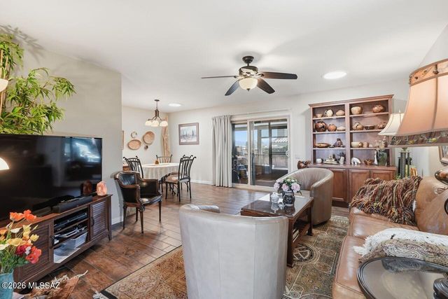 1331 W Calle Serrano, Green Valley, AZ 85622