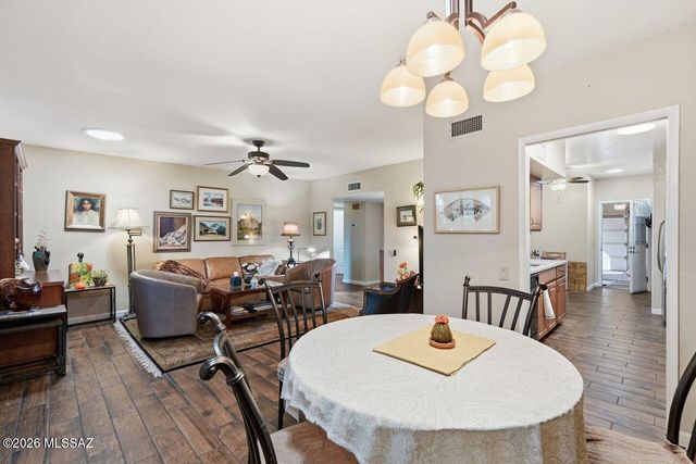 1331 W Calle Serrano, Green Valley, AZ 85622