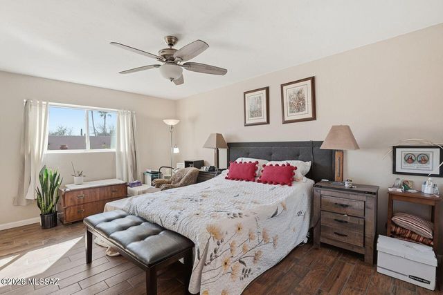 1331 W Calle Serrano, Green Valley, AZ 85622