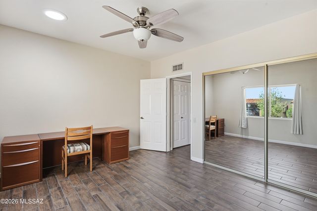 1331 W Calle Serrano, Green Valley, AZ 85622