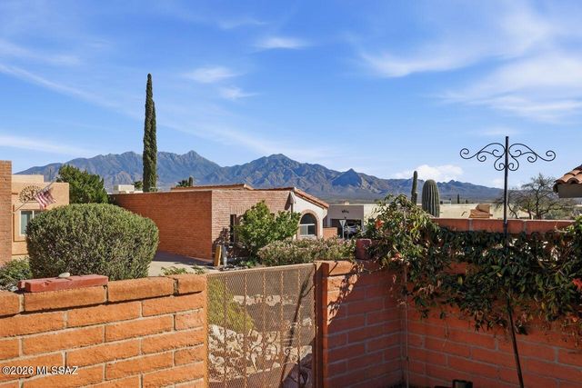 1331 W Calle Serrano, Green Valley, AZ 85622