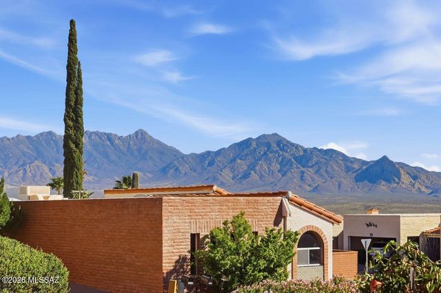 1331 W Calle Serrano, Green Valley, AZ 85622