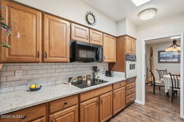 1331 W Calle Serrano, Green Valley, AZ 85622