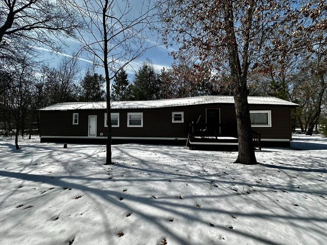 N9888 17th Avenue, Necedah, WI 54646