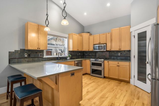 2955 NW Bordeaux Lane, Bend, OR 97703