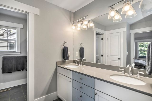 2955 NW Bordeaux Lane, Bend, OR 97703