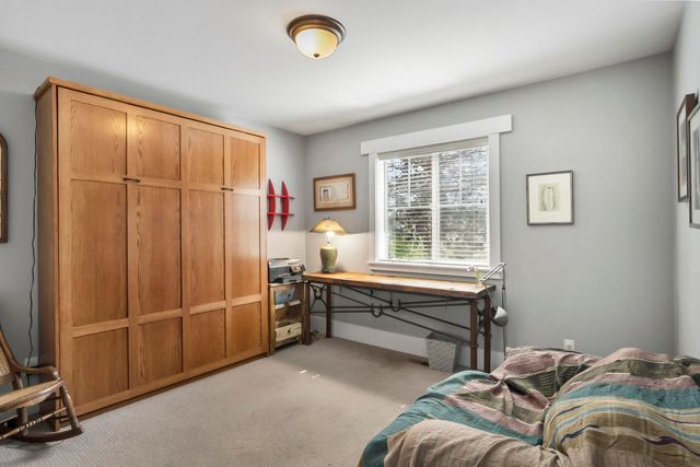 2955 NW Bordeaux Lane, Bend, OR 97703