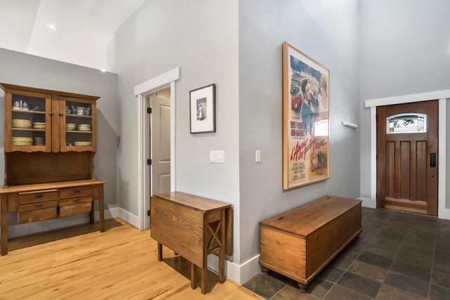 2955 NW Bordeaux Lane, Bend, OR 97703