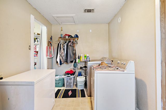 5366 Farm Road 2573, Clarksville, TX 75426