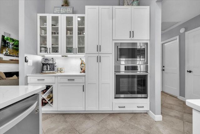 941 SPRINGVIEW AVENUE NW, Port Charlotte, FL 33948