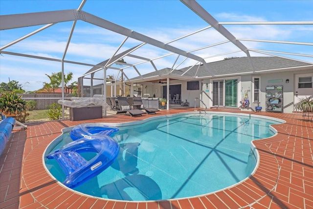 941 SPRINGVIEW AVENUE NW, Port Charlotte, FL 33948