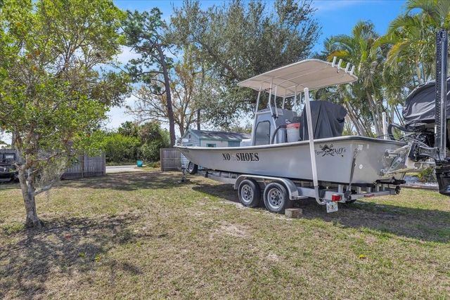 941 SPRINGVIEW AVENUE NW, Port Charlotte, FL 33948