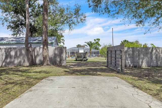 941 SPRINGVIEW AVENUE NW, Port Charlotte, FL 33948