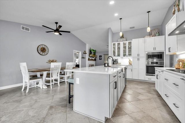 941 SPRINGVIEW AVENUE NW, Port Charlotte, FL 33948