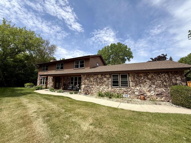 2556 N Green Bay ROAD, Mount Pleasant, WI 53405