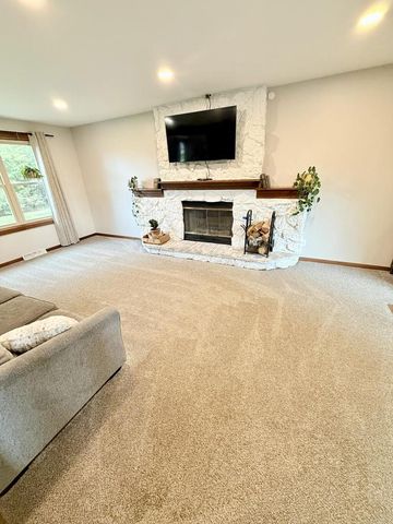 2556 N Green Bay ROAD, Mount Pleasant, WI 53405