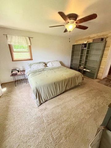 2556 N Green Bay ROAD, Mount Pleasant, WI 53405