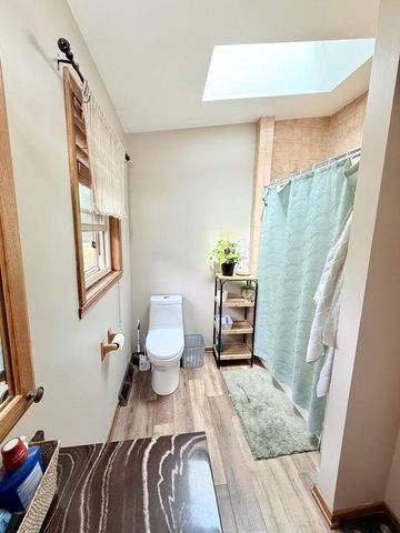 2556 N Green Bay ROAD, Mount Pleasant, WI 53405