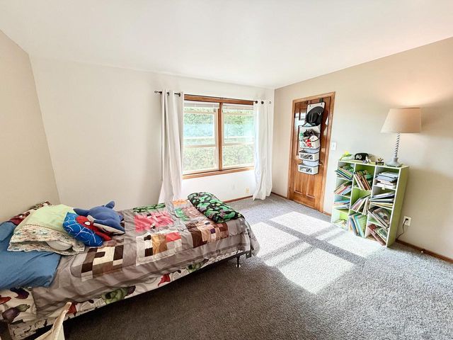 2556 N Green Bay ROAD, Mount Pleasant, WI 53405