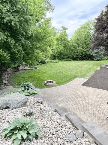 2556 N Green Bay ROAD, Mount Pleasant, WI 53405
