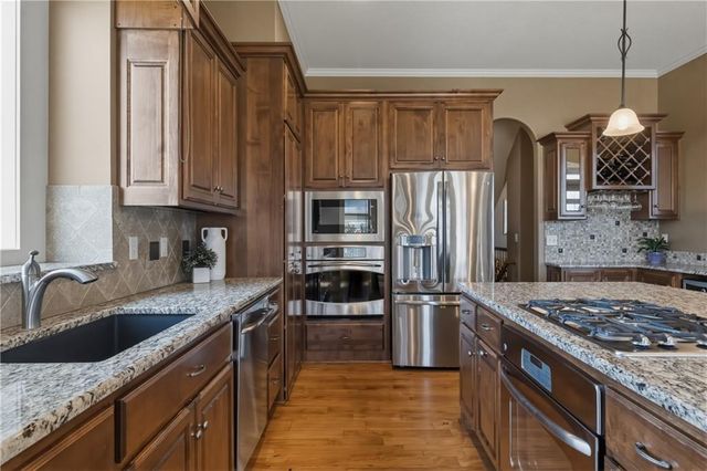 12309 W 160th Street, Overland Park, KS 66221