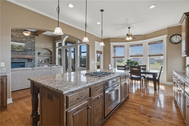 12309 W 160th Street, Overland Park, KS 66221