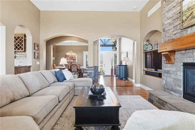 12309 W 160th Street, Overland Park, KS 66221