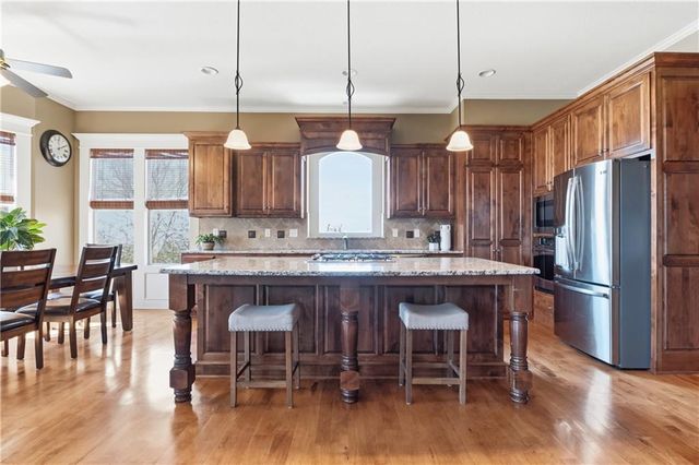 12309 W 160th Street, Overland Park, KS 66221