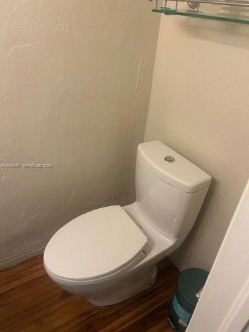 322 Fluvia Ave, Coral Gables, FL 33134