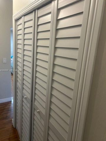322 Fluvia Ave, Coral Gables, FL 33134