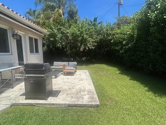 322 Fluvia Ave, Coral Gables, FL 33134