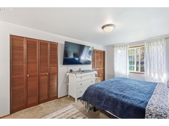 320 KINGSBURY Ave, Eugene, OR 97404