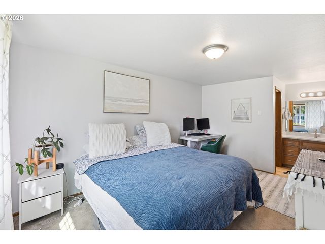 320 KINGSBURY Ave, Eugene, OR 97404