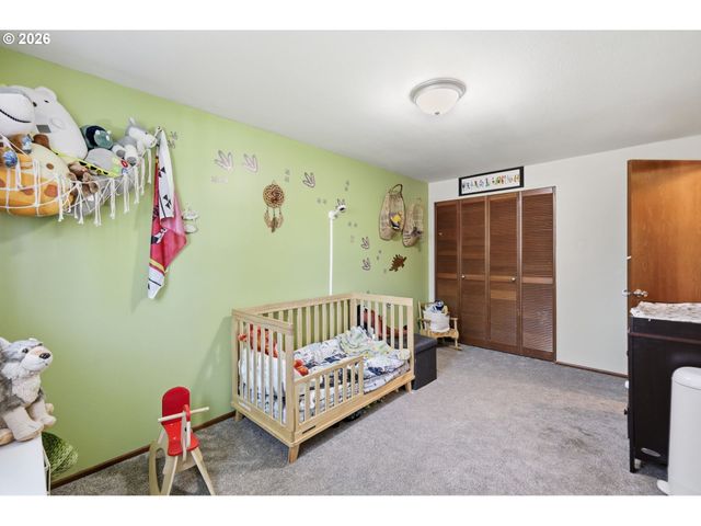 320 KINGSBURY Ave, Eugene, OR 97404