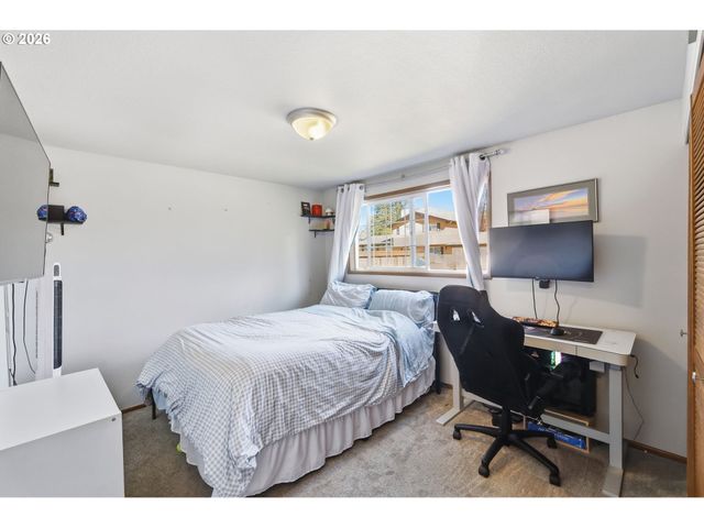 320 KINGSBURY Ave, Eugene, OR 97404