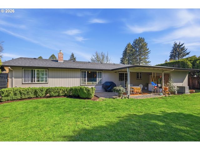 320 KINGSBURY Ave, Eugene, OR 97404