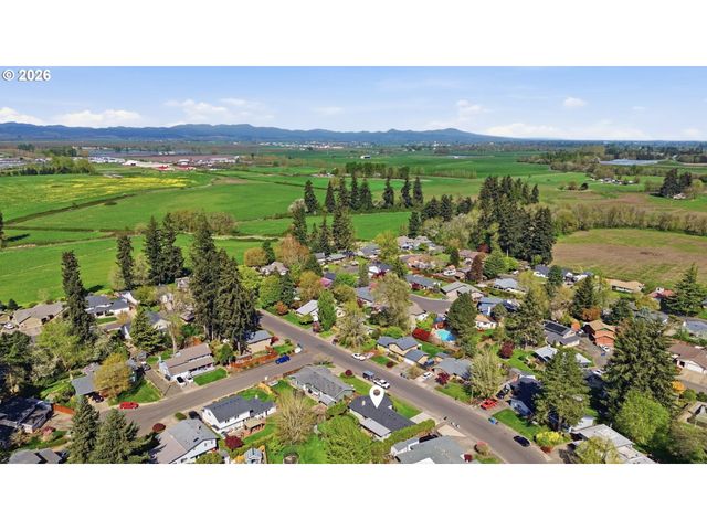 320 KINGSBURY Ave, Eugene, OR 97404