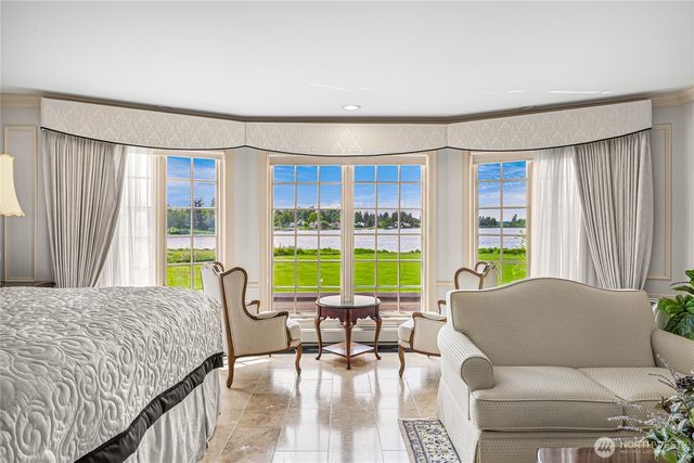 7245 Barbers Grove Lane, Lynden, WA 98264