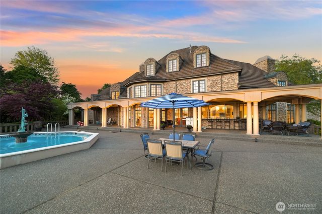7245 Barbers Grove Lane, Lynden, WA 98264