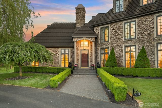 7245 Barbers Grove Lane, Lynden, WA 98264