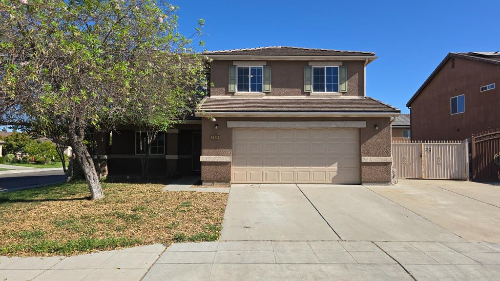 6288 E Woodward Avenue, Fresno, CA 93727