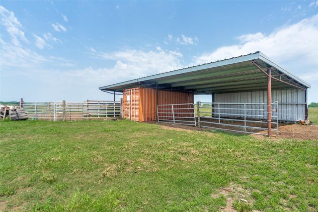 1630 County Road 370, El Campo, TX 77437