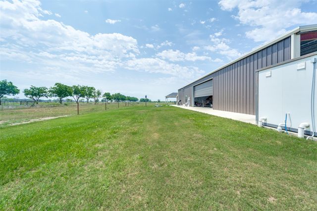 1630 County Road 370, El Campo, TX 77437