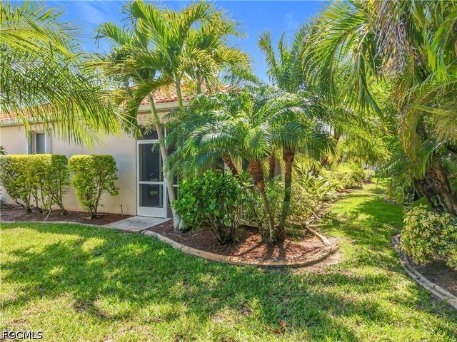 2061 Corona Del Sire DR, North Fort Myers, FL 33917