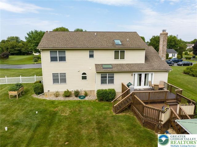 410 East Mayfield Circle, Bethlehem City, PA 18020