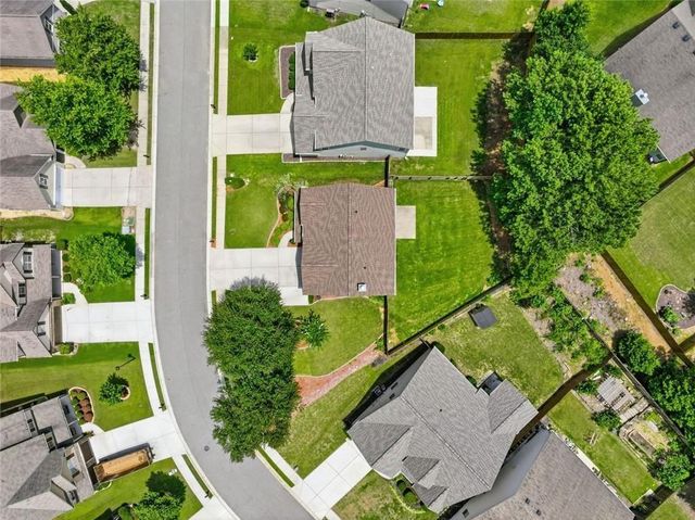 2261 Line Drive, Lawrenceville, GA 30043
