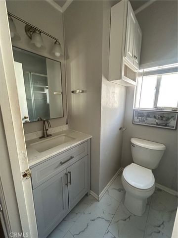 327 W Wilson 82, Costa Mesa, CA 92627