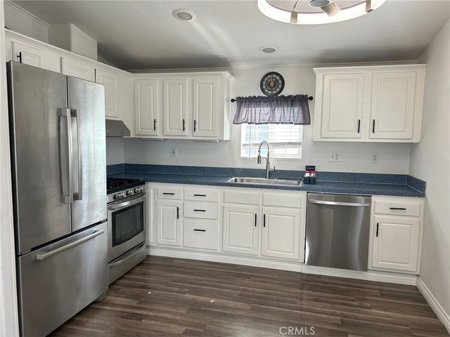 327 W Wilson 82, Costa Mesa, CA 92627